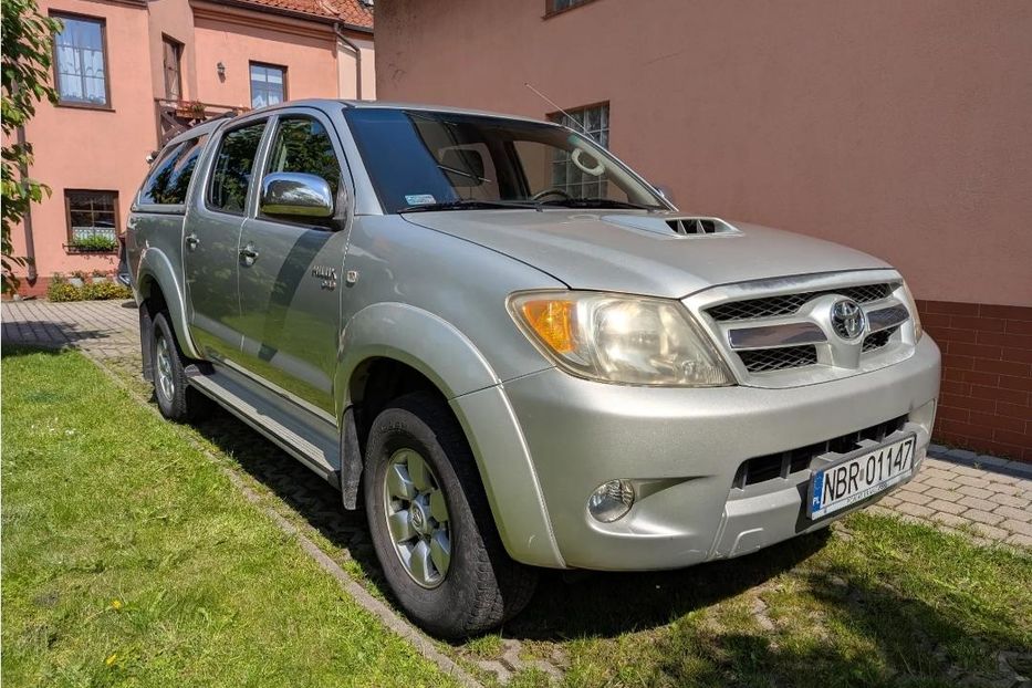 Продам Toyota Hilux 2008 года в г. Краматорск, Донецкая область
