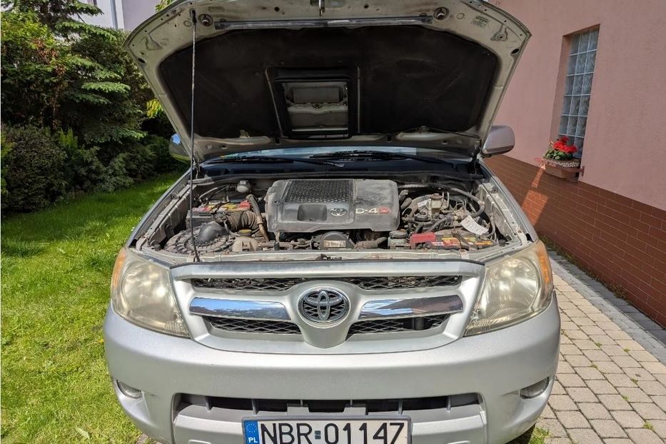 Продам Toyota Hilux 2008 года в г. Краматорск, Донецкая область