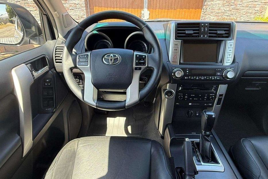 Продам Toyota Land Cruiser Prado 2010 года в Одессе