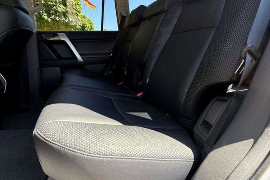 Продам Toyota Land Cruiser Prado 2010 года в Одессе