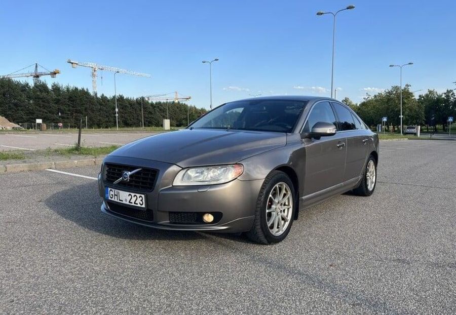 Продам Volvo V40 2007 года в г. Донецкое, Донецкая область