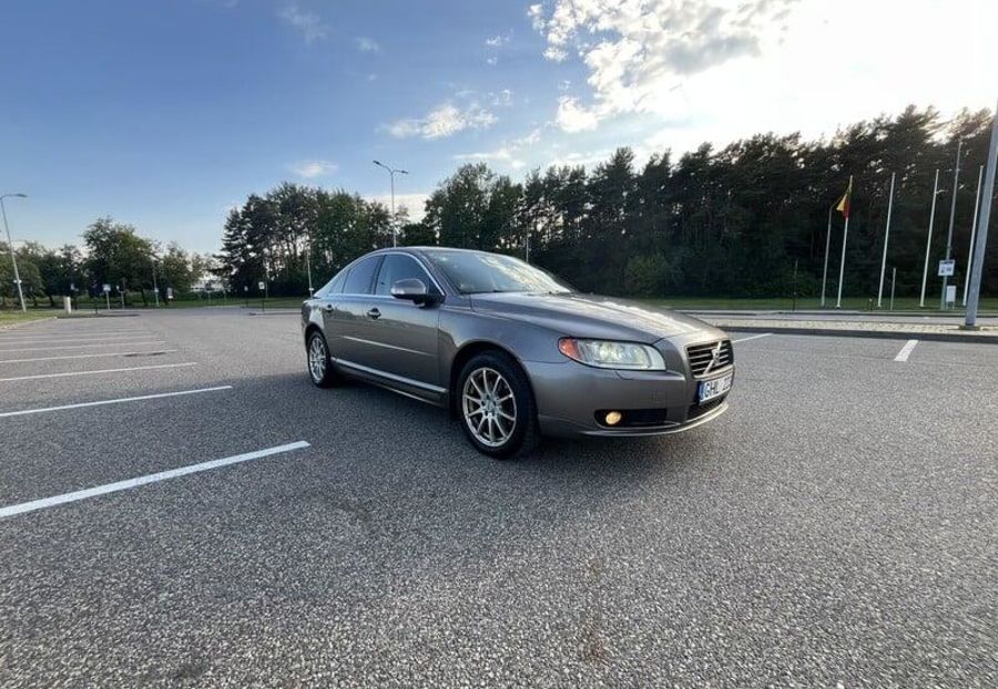 Продам Volvo V40 2007 года в г. Донецкое, Донецкая область