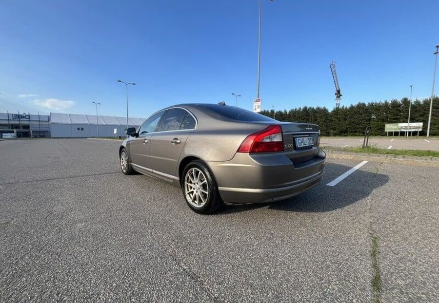 Продам Volvo V40 2007 года в г. Донецкое, Донецкая область