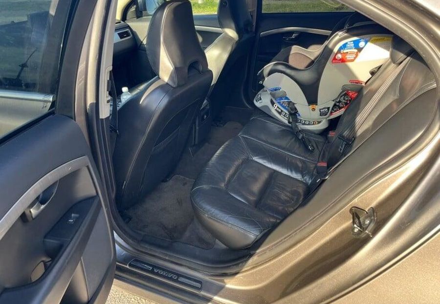 Продам Volvo V40 2007 года в г. Донецкое, Донецкая область