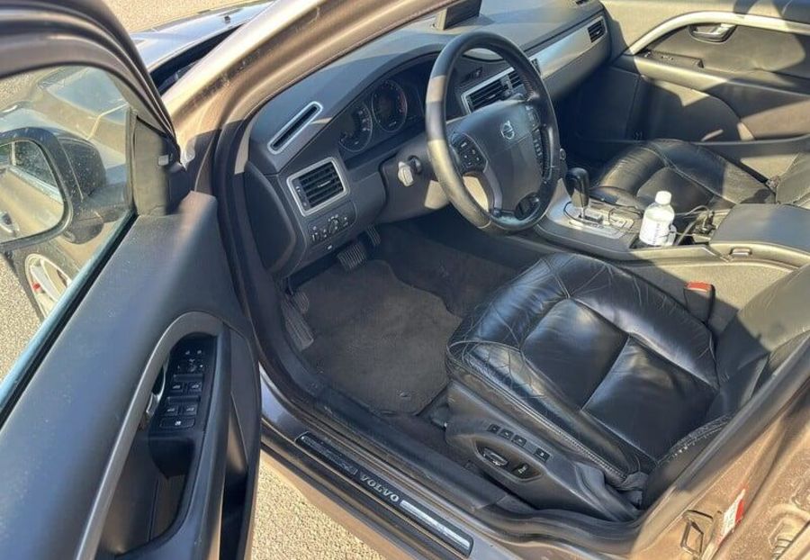Продам Volvo V40 2007 года в г. Донецкое, Донецкая область