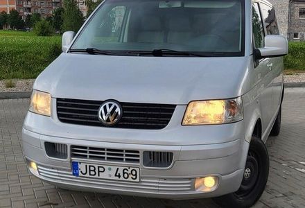 Продам Volkswagen T5 (Transporter) пасс. 2004 года в Сумах