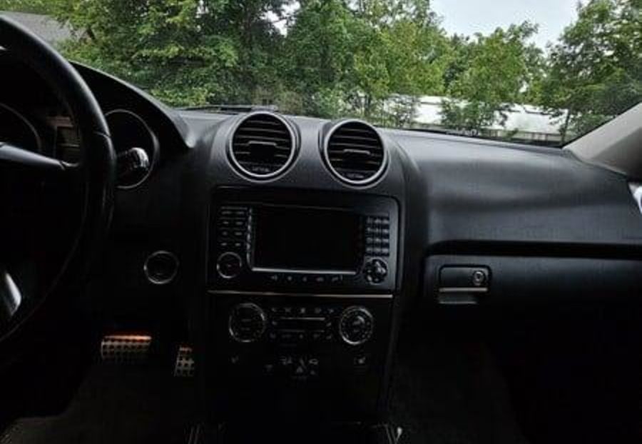 Продам Mercedes-Benz ML 320 2008 года в Полтаве