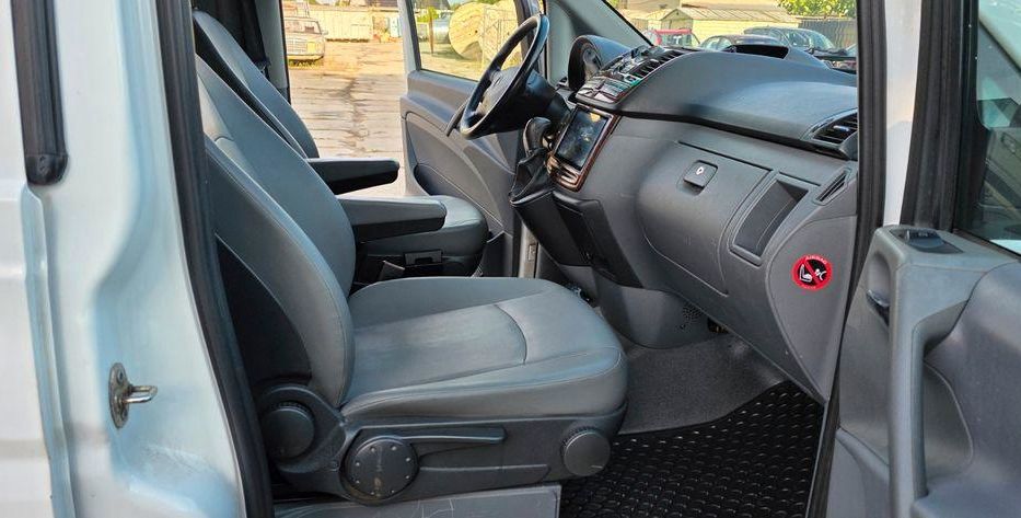 Продам Mercedes-Benz V 220 2008 года в Львове