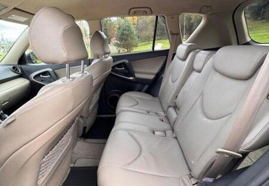 Продам Toyota Rav 4 2006 года в Сумах