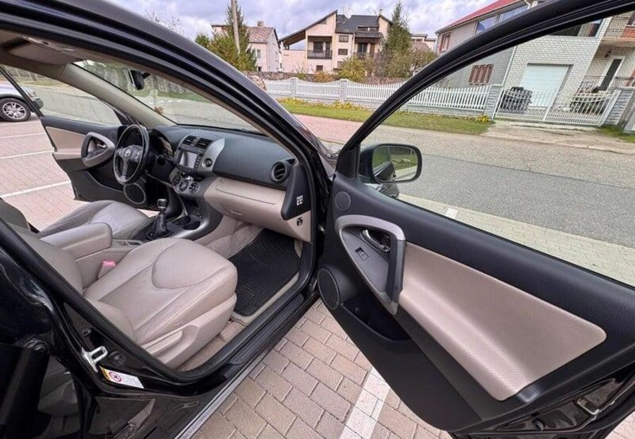 Продам Toyota Rav 4 2006 года в Сумах