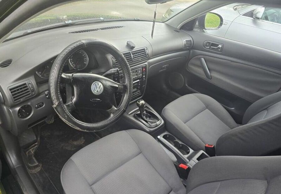 Продам Volkswagen Passat B5 2004 года в Харькове