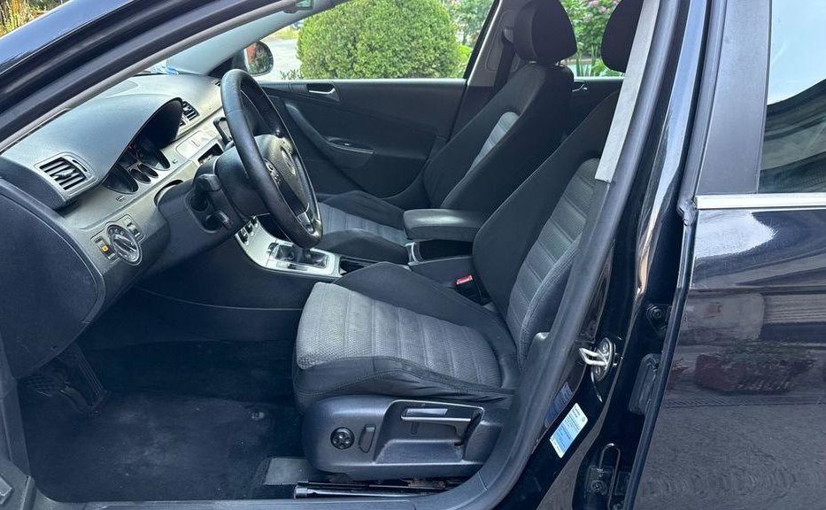 Продам Volkswagen Passat B6 2004 года в Киеве
