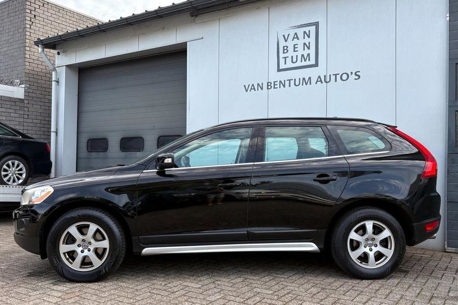 Продам Volvo XC60 2010 года в Сумах