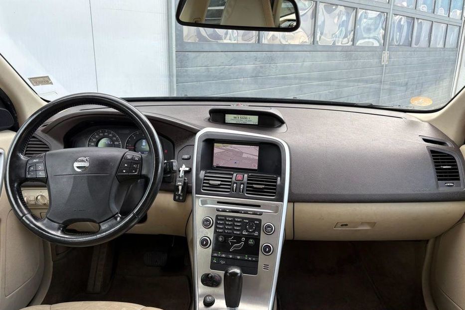 Продам Volvo XC60 2010 года в Сумах