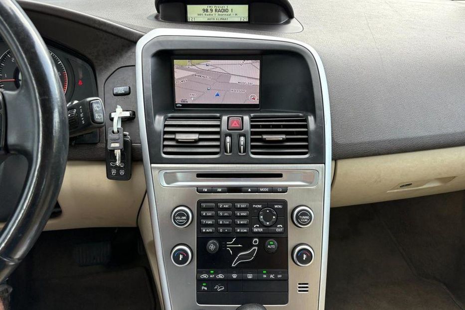 Продам Volvo XC60 2010 года в Сумах