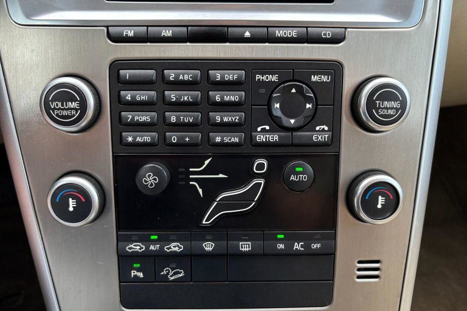 Продам Volvo XC60 2010 года в Сумах