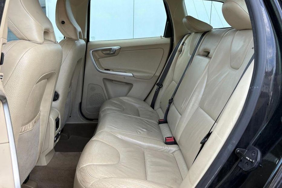 Продам Volvo XC60 2010 года в Сумах