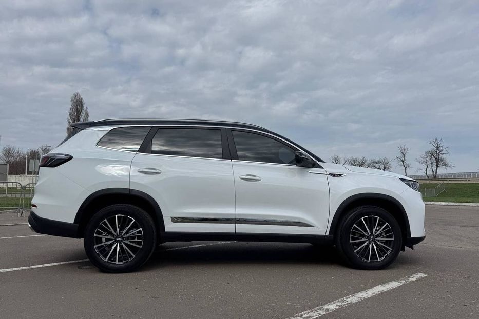 Продам Chery Tiggo 8 Pro 2023 года в Одессе