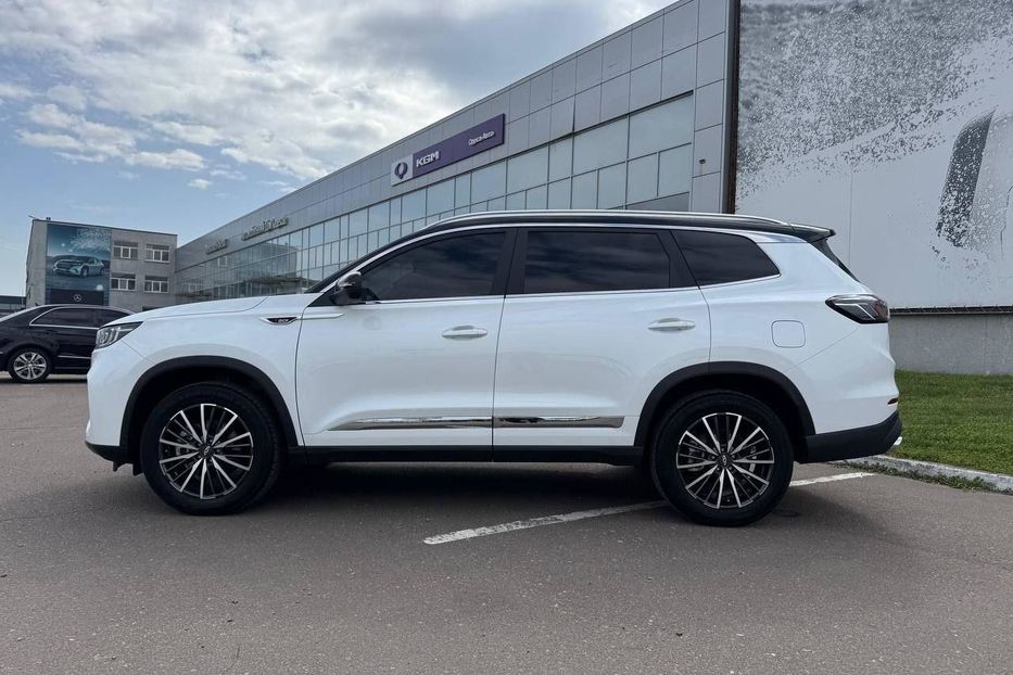 Продам Chery Tiggo 8 Pro 2023 года в Одессе