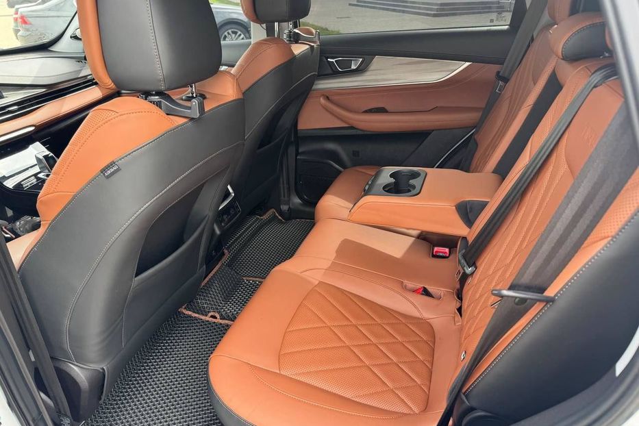 Продам Chery Tiggo 8 Pro 2023 года в Одессе