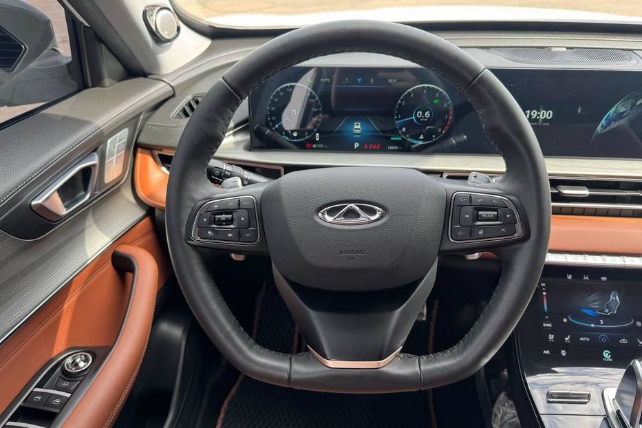 Продам Chery Tiggo 8 Pro 2023 года в Одессе
