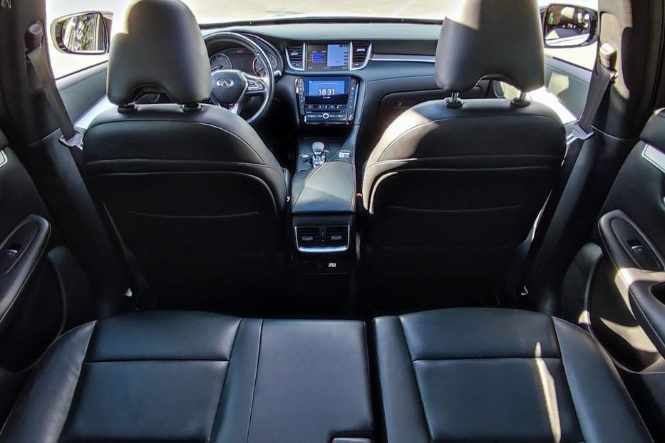 Продам Infiniti QX50 Infiniti QX50 AWD Luxe Proacti 2018 года в Киеве