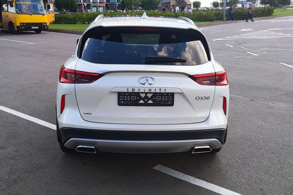Продам Infiniti QX50 Infiniti QX50 AWD Luxe Proacti 2018 года в Киеве