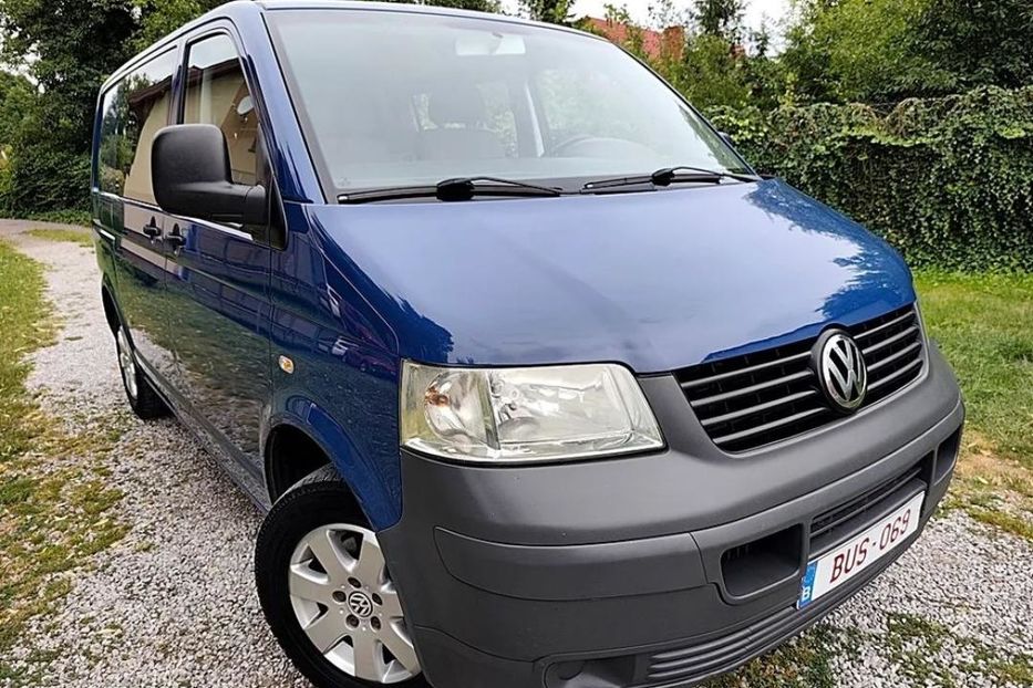 Продам Volkswagen T5 (Transporter) пасс. 2005 года в Харькове