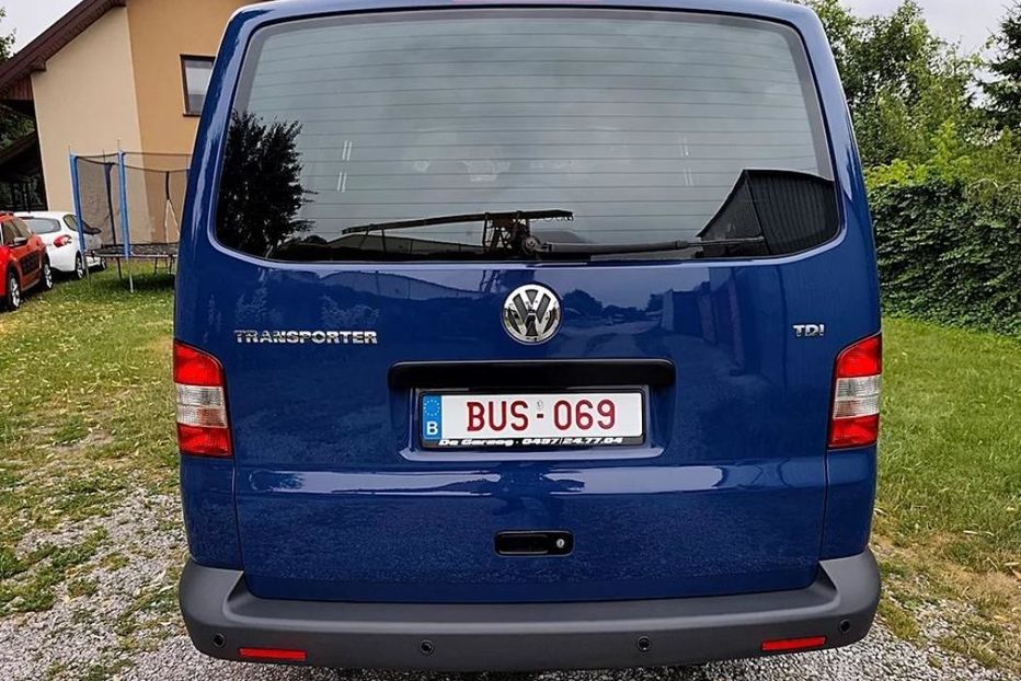 Продам Volkswagen T5 (Transporter) пасс. 2005 года в Харькове