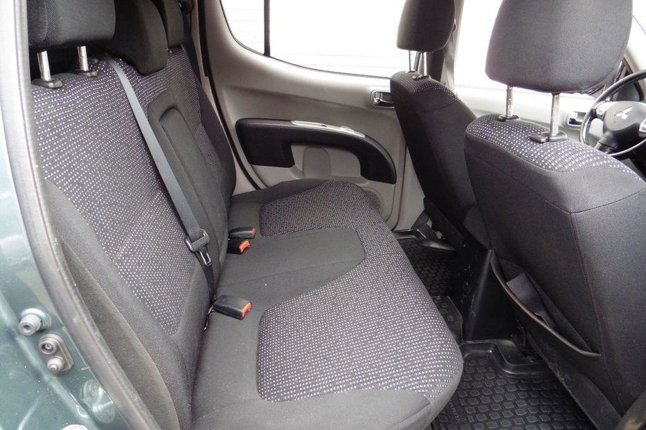 Продам Mitsubishi L 200 2010 года в Харькове