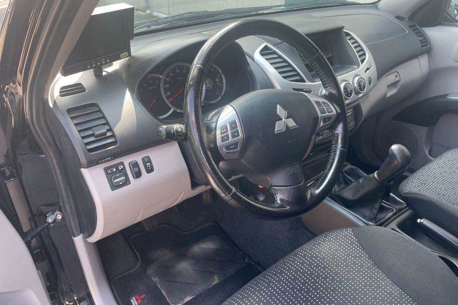 Продам Mitsubishi L 200 2011 года в Сумах