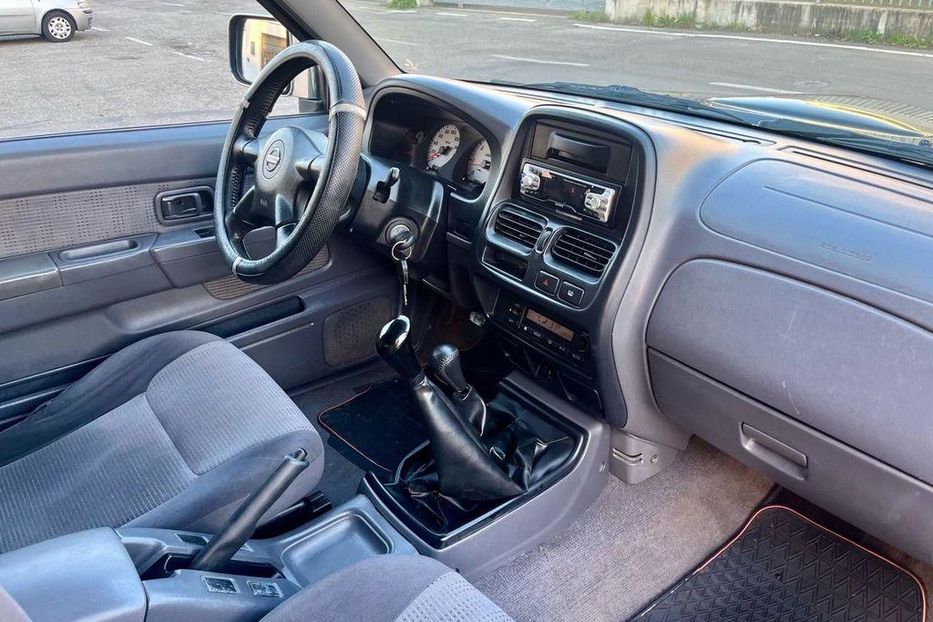 Продам Nissan Pickup 2003 года в г. Краматорск, Донецкая область