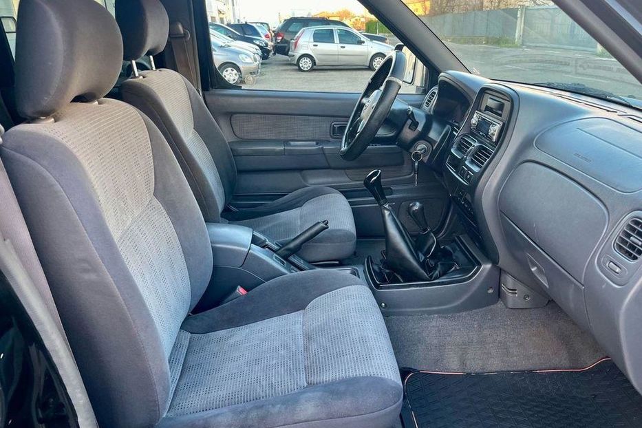 Продам Nissan Pickup 2003 года в г. Краматорск, Донецкая область