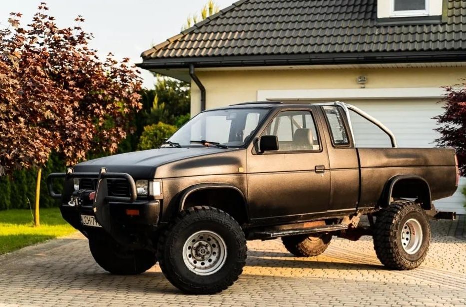 Продам Nissan Pickup 1996 года в Полтаве