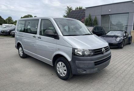 Продам Volkswagen T5 (Transporter) пасс. 2.0 TDI 2010 года в Львове
