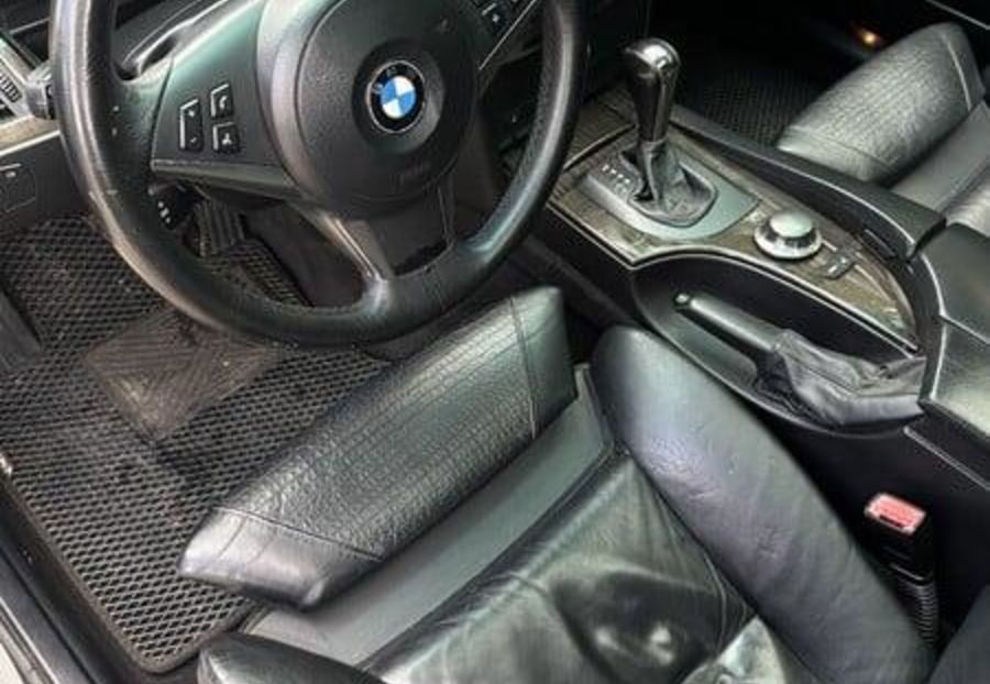 Продам BMW 530 2004 года в Одессе