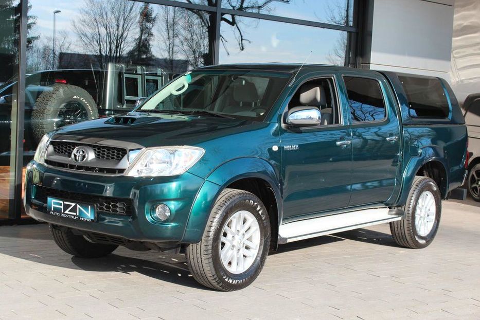 Продам Toyota Hilux 2010 года в Днепре