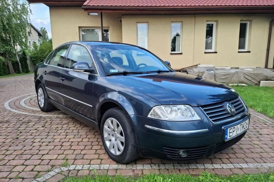 Продам Volkswagen Passat B5 2004 года в Львове