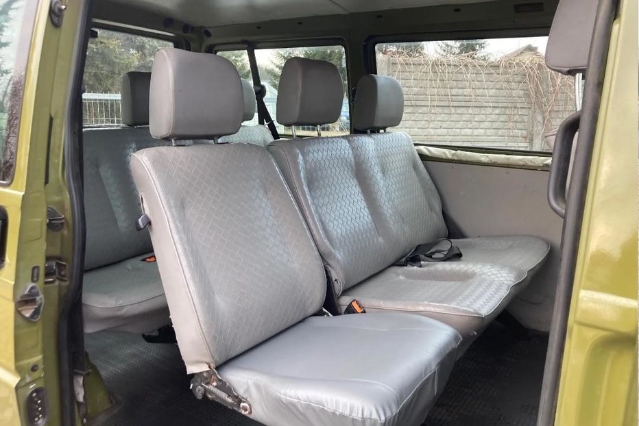 Продам Volkswagen T4 (Transporter) пасс. 2002 года в Запорожье
