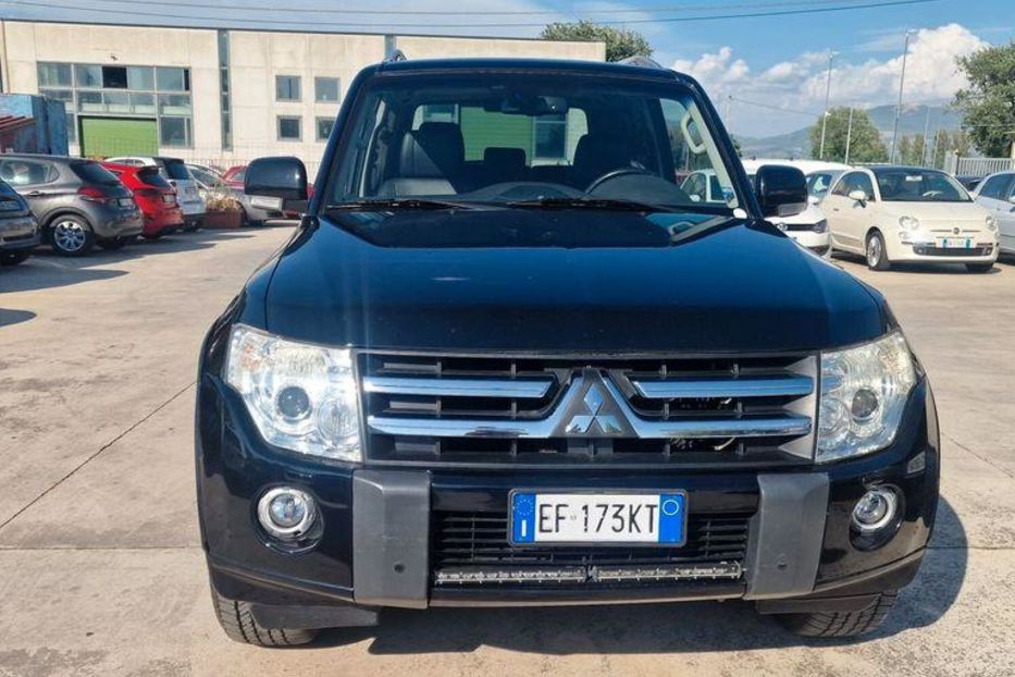 Продам Mitsubishi Pajero 2010 года в Одессе