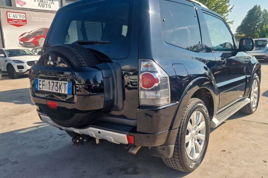 Продам Mitsubishi Pajero 2010 года в Одессе