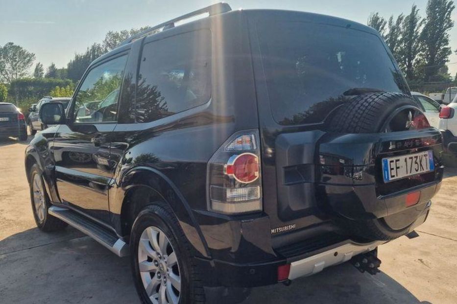 Продам Mitsubishi Pajero 2010 года в Одессе
