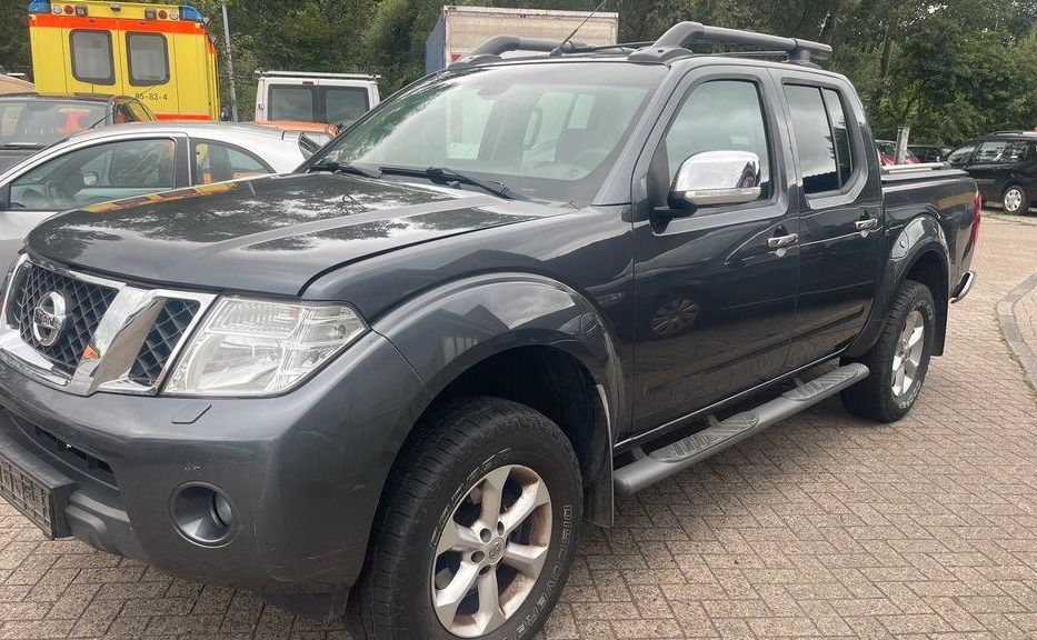 Продам Nissan Navara 2009 года в г. Днепровское, Днепропетровская область