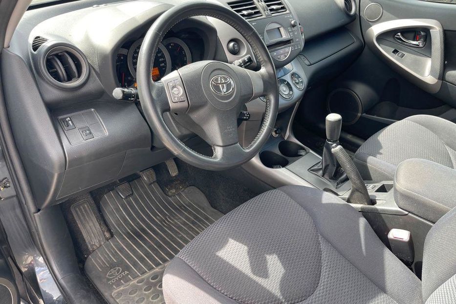 Продам Toyota Rav 4 2006 года в Сумах