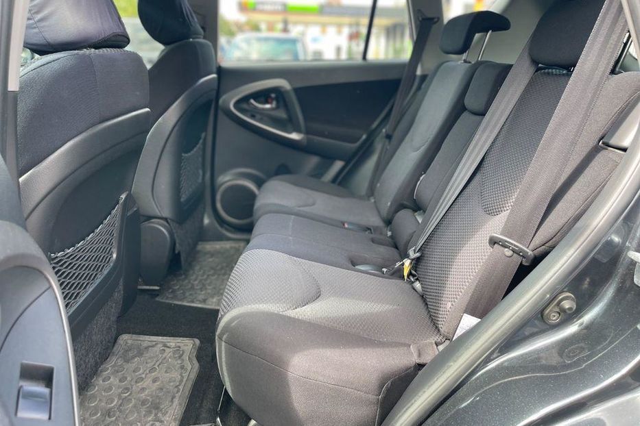 Продам Toyota Rav 4 2006 года в Сумах