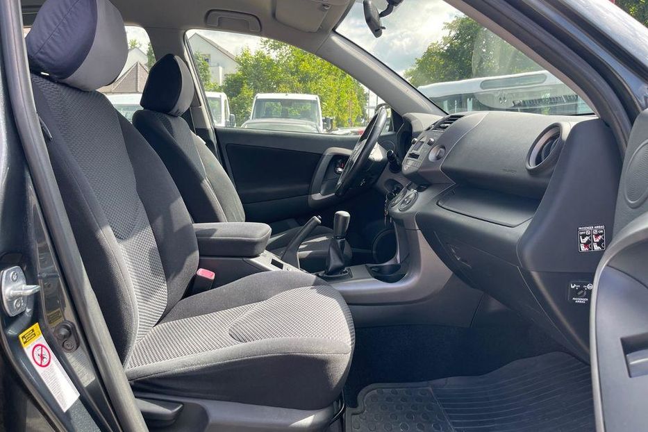 Продам Toyota Rav 4 2006 года в Сумах