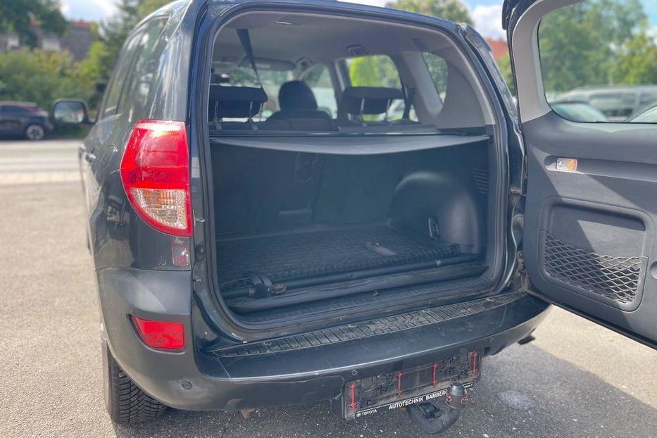 Продам Toyota Rav 4 2006 года в Сумах