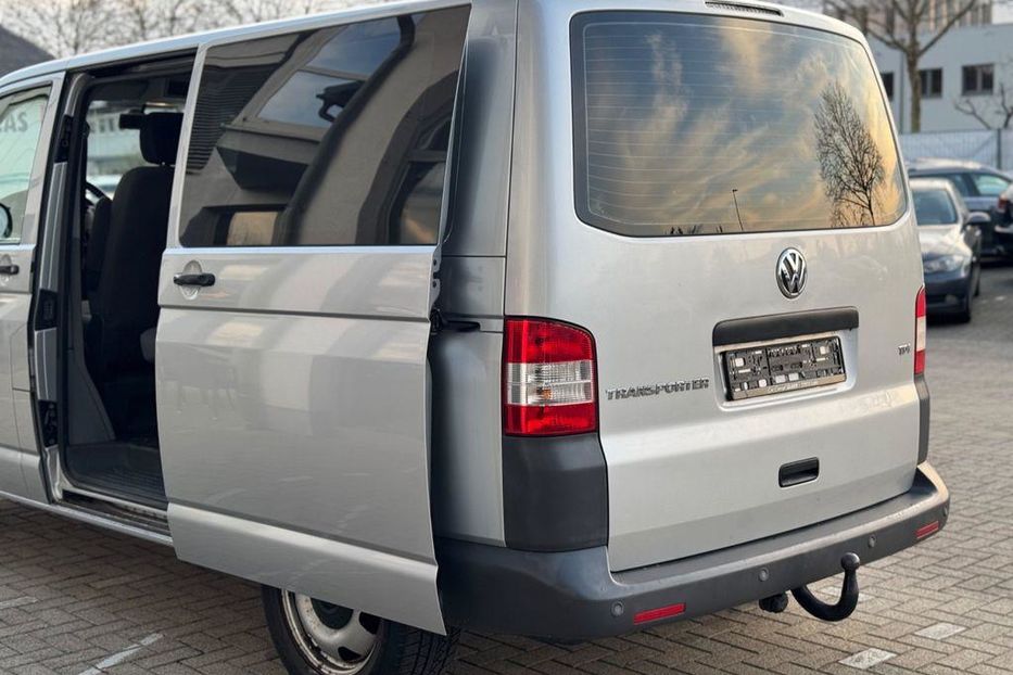 Продам Volkswagen T5 (Transporter) пасс. 2010 года в Херсоне