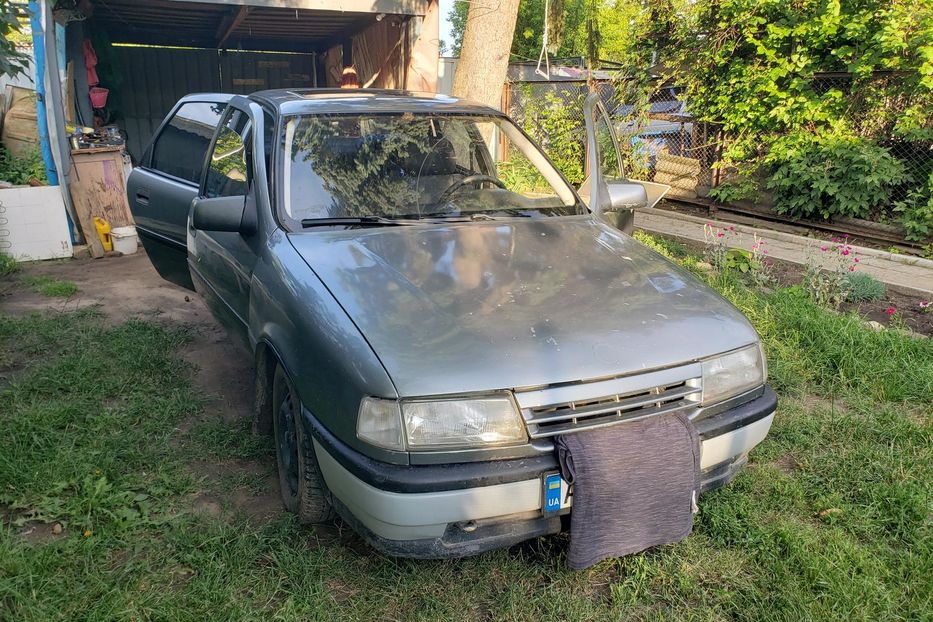 Продам Opel Vectra A Седан 1989 года в Харькове