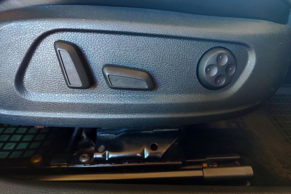 Продам Volkswagen Passat B7 2.0 TDI DSG6 DQ 250 2013 года в г. Умань, Черкасская область